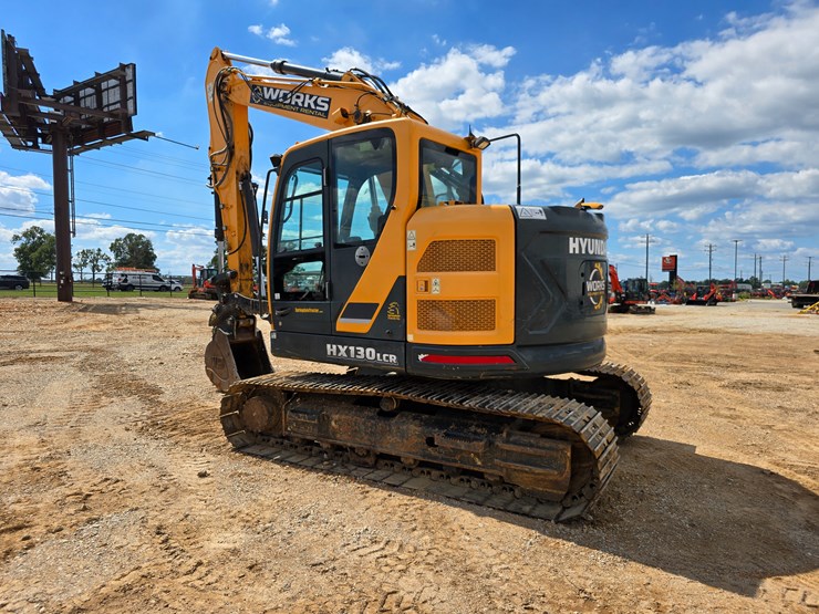 2019-hyundai-hx130-lcr-image-11