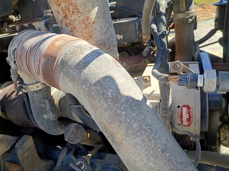 2005-international-8600-image-30