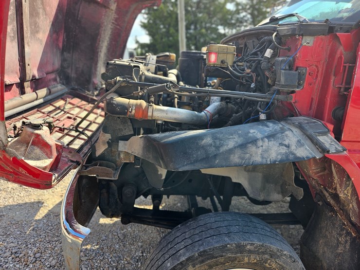 2000-caterpillar-3126-image-30