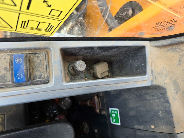 2019-hyundai-hx130-lcr-image-95