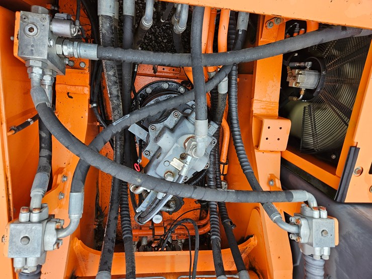 2014-doosan-dx350-lc-3-image-47