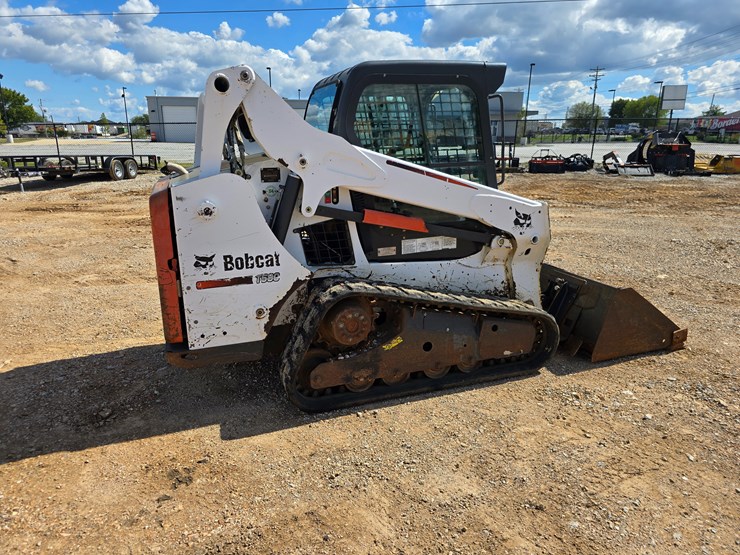 2013-bobcat-t590-image-18