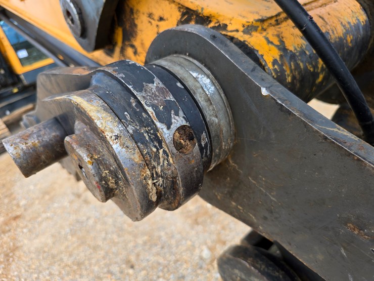 2019-hyundai-hx130-lcr-image-60