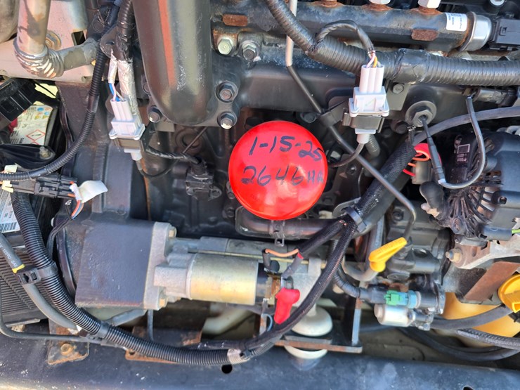 2017-bobcat-t550-image-35