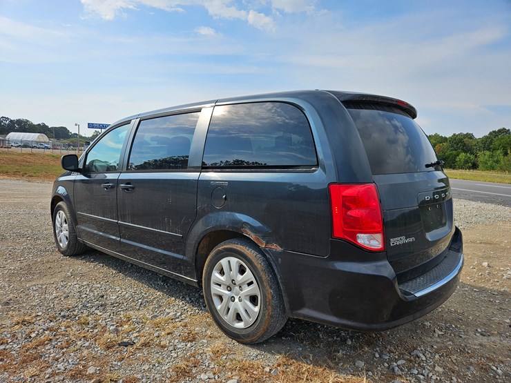 2014-dodge-grand-caravan-image-10