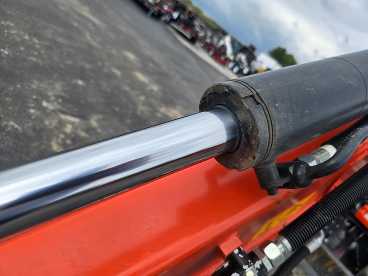 2023-kubota-kx030-4-image-39