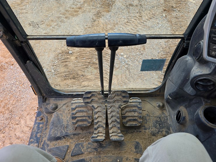 2019-hyundai-hx130-lcr-image-91