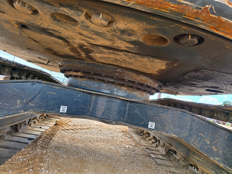 2019-hyundai-hx130-lcr-image-81