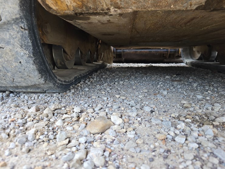 2020-caterpillar-259d3-image-57