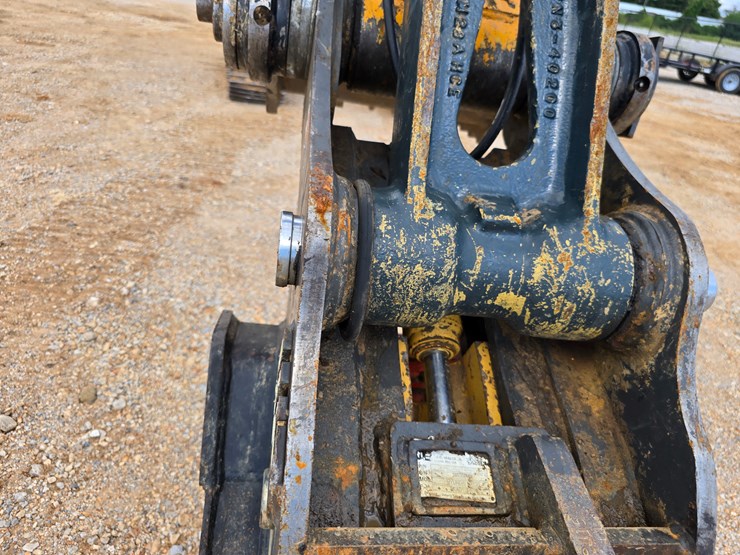 2019-hyundai-hx130-lcr-image-39