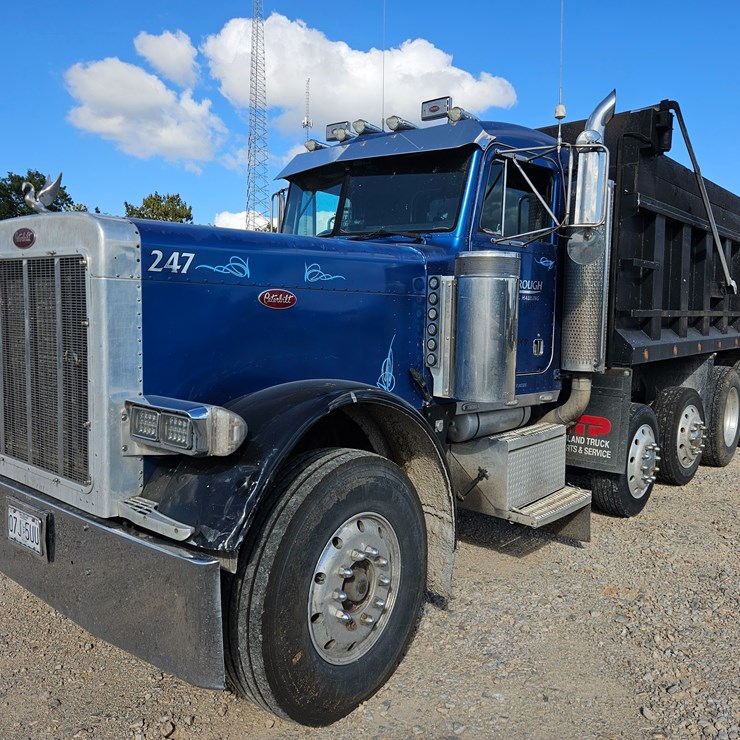 1989 PETERBILT 379