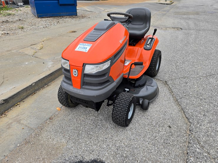 husqvarna-yth20k46-image-1