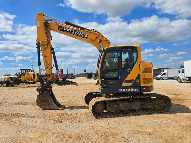 2019-hyundai-hx130-lcr-image-6