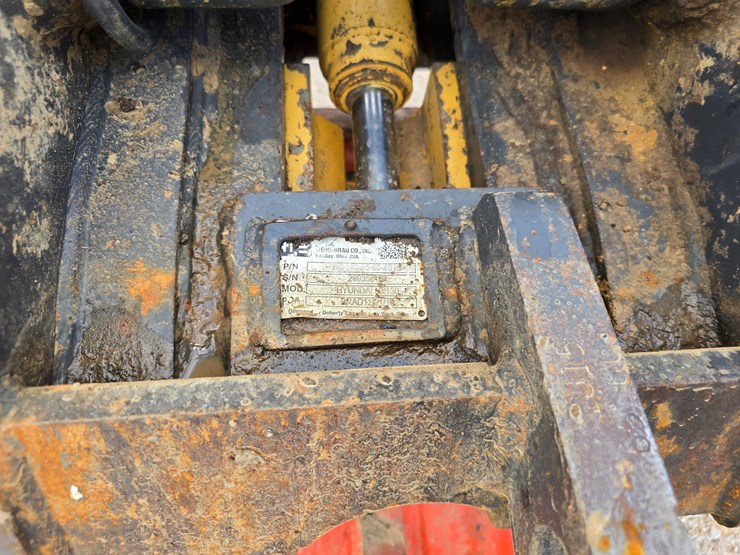 2019-hyundai-hx130-lcr-image-38