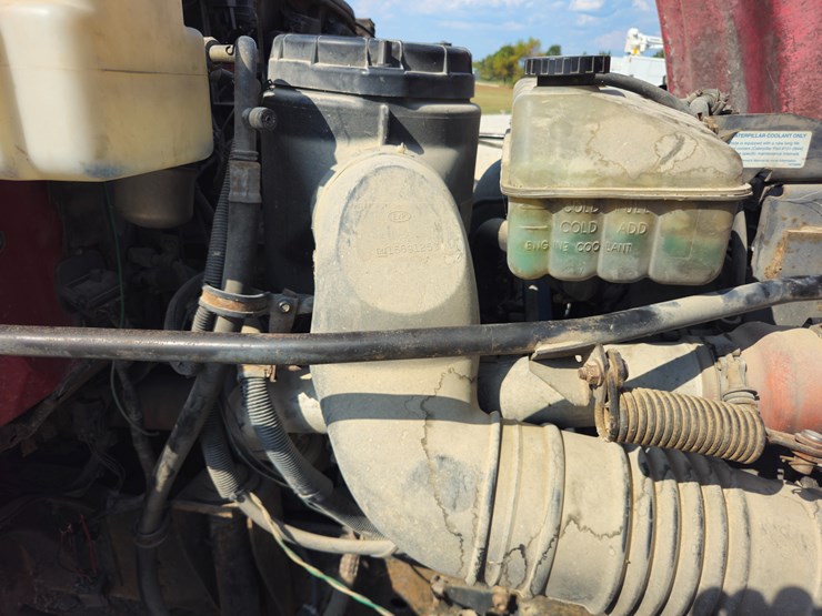 2000-caterpillar-3126-image-40