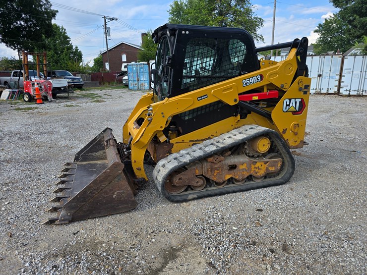 2020-caterpillar-259d3-image-5