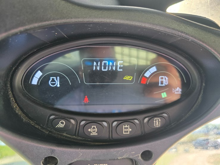 2024-bobcat-t770-image-68