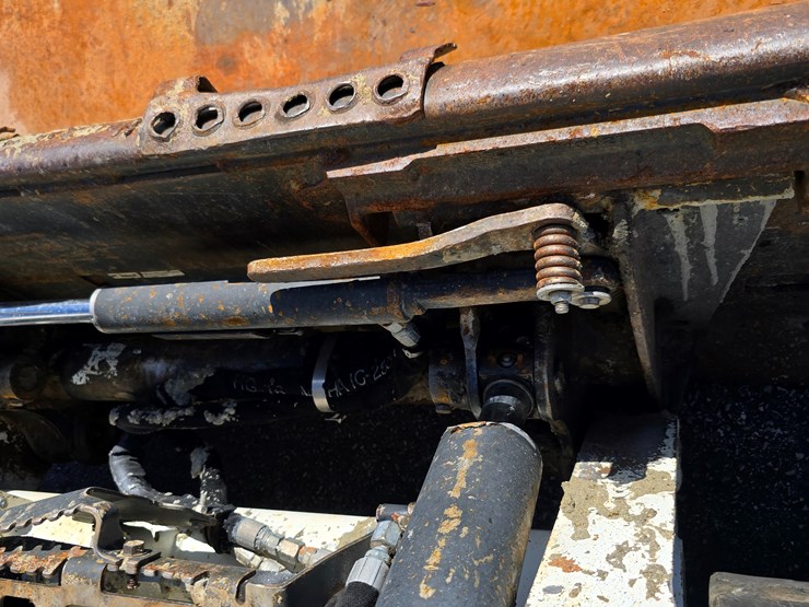 2017-bobcat-t550-image-23