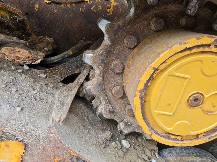 2020-caterpillar-259d3-image-51