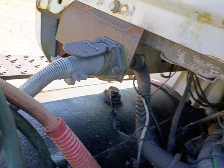 2005-international-8600-image-68