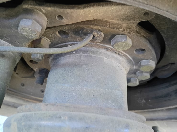 2005-international-8600-image-89