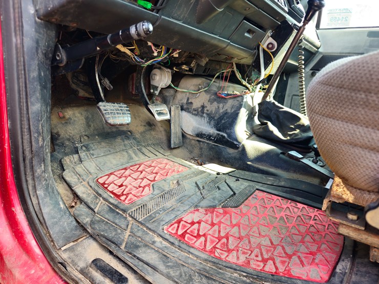 2000-caterpillar-3126-image-48