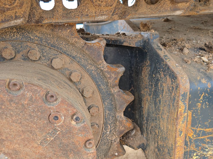 2019-hyundai-hx130-lcr-image-101