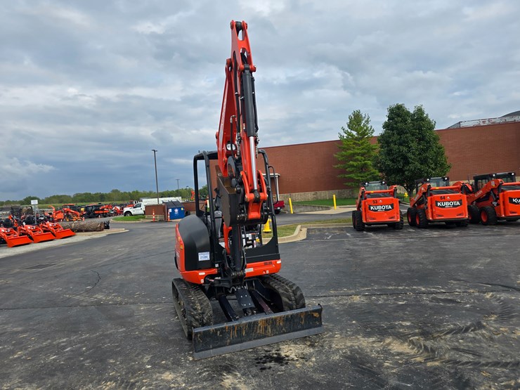 2023-kubota-kx030-4-image-22