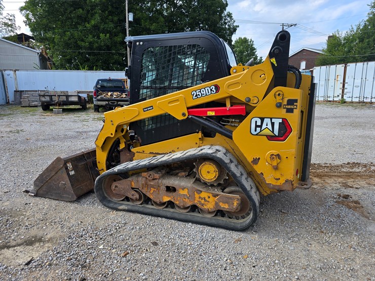 2020-caterpillar-259d3-image-9