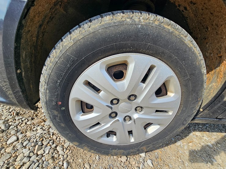 2014-dodge-grand-caravan-image-63