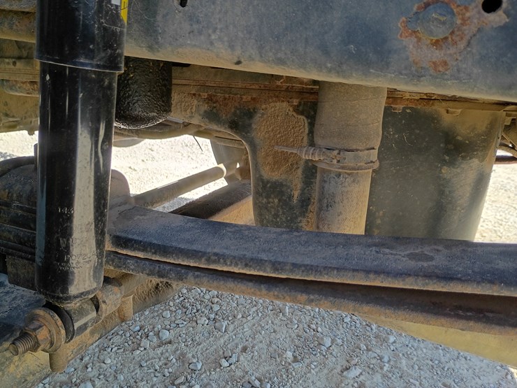 2005-international-8600-image-33