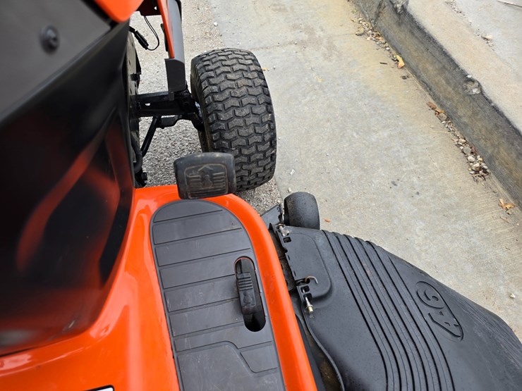 husqvarna-yth20k46-image-24