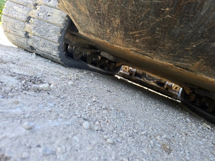 2024-bobcat-t770-image-47