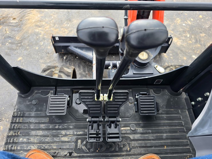 2023-kubota-kx030-4-image-65