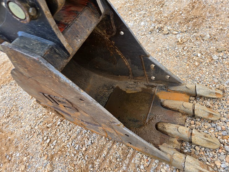 2019-hyundai-hx130-lcr-image-46