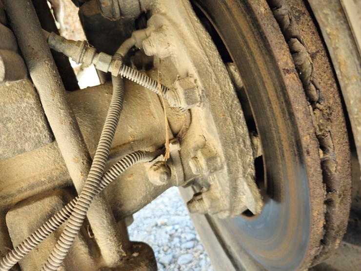 2000-caterpillar-3126-image-61