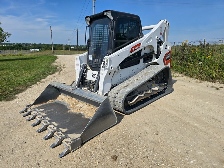 2024-bobcat-t770-image-3