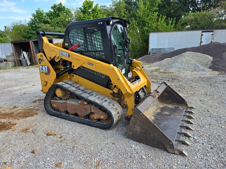 2020-caterpillar-259d3-image-29