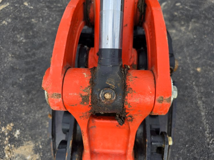 2023-kubota-kx030-4-image-35