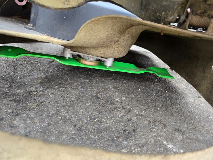 husqvarna-yth20k46-image-33