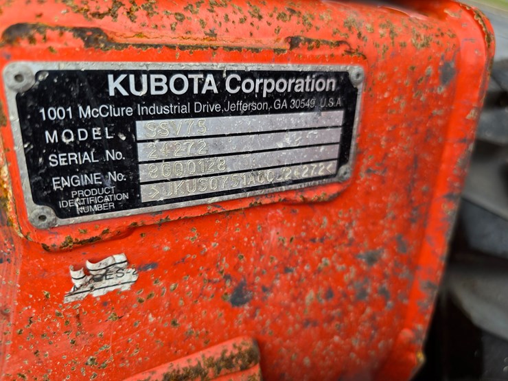 2019-kubota-ssv75-image-24