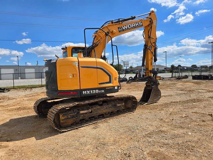 2019-hyundai-hx130-lcr-image-22