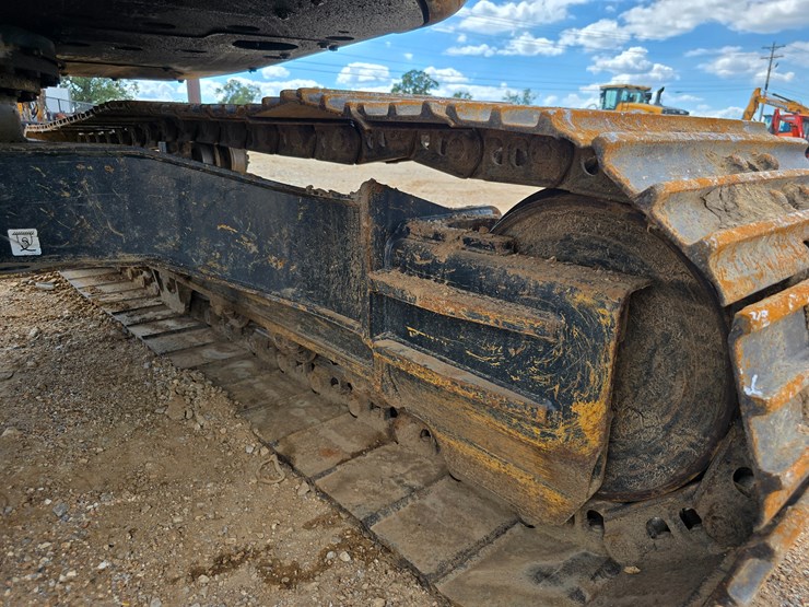 2019-hyundai-hx130-lcr-image-80