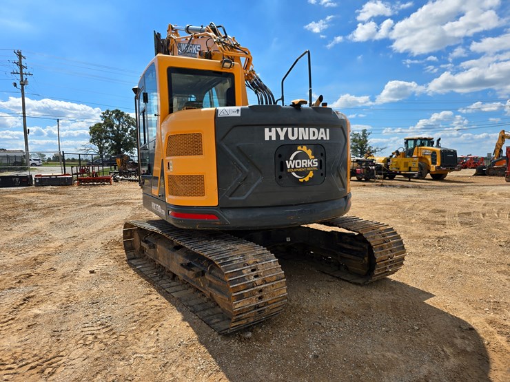 2019-hyundai-hx130-lcr-image-14