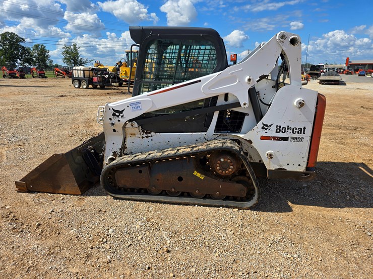 2013-bobcat-t590-image-6