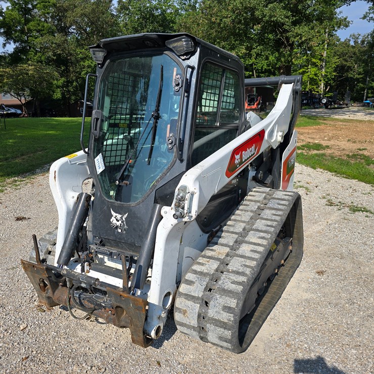 2023 BOBCAT T76