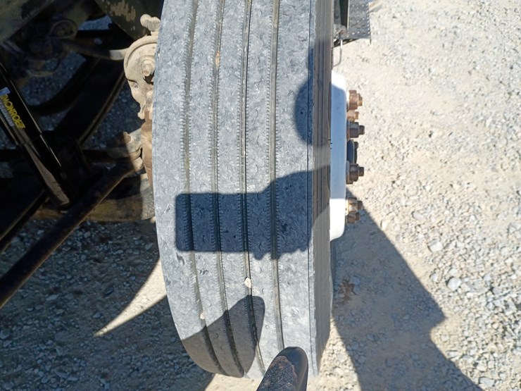 2005-international-8600-image-72