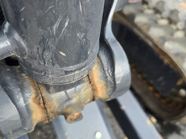 2023-kubota-kx030-4-image-32