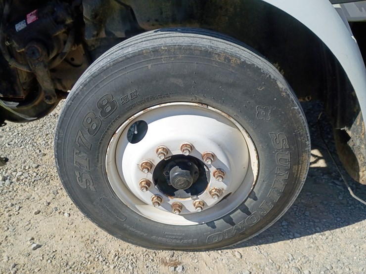 2005-international-8600-image-71