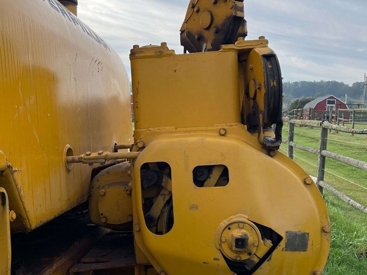1956-caterpillar-d8-image-64